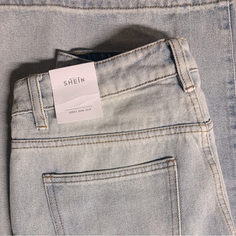 SHEIN jeans sz 32 US 14